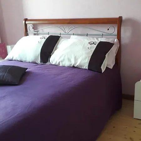 La Maison En Cezallier - Rachael's Flat Marcenat (Cantal)